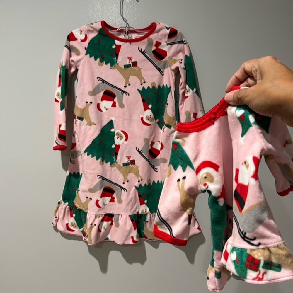 Carter's Christmas Pajamas with Pajamas for Doll
2 piece NWOT
